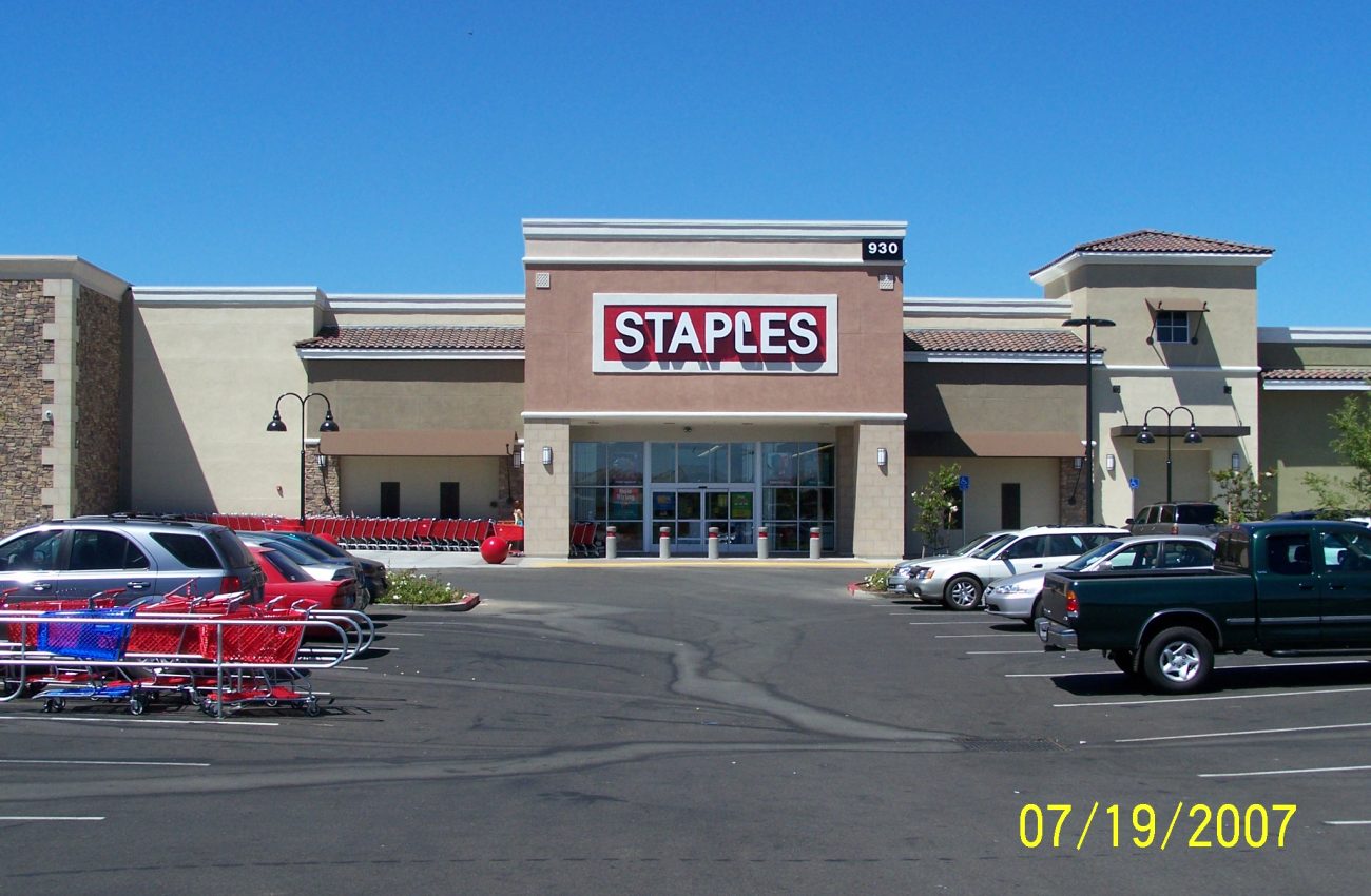 Staples Petsmart 7-19-07 001